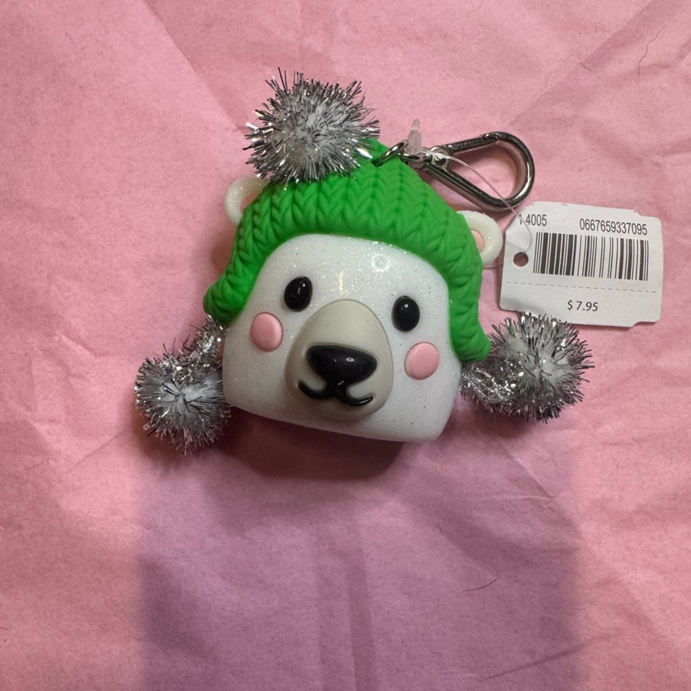 Bath & Body Works Polar Bear Pocketbac with Green Hat